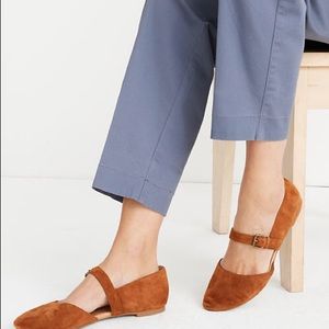 Madewell Mary jane flats in maple syrup